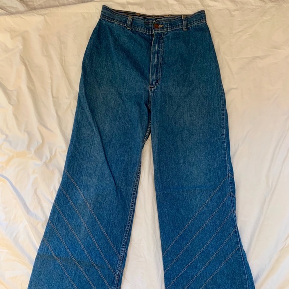 bell bottom jeans hippie discount Dc escort busted